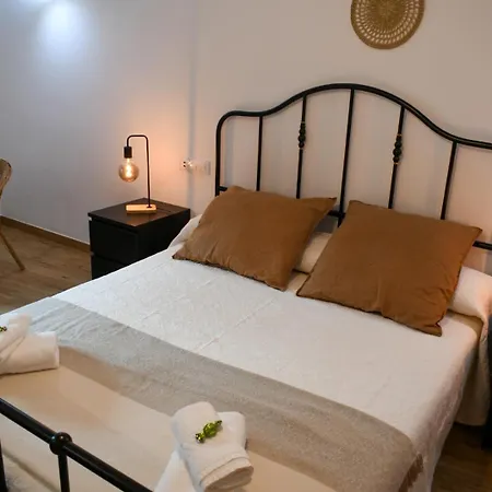 La Real Herreria Holiday home Madrigal de las Altas Torres