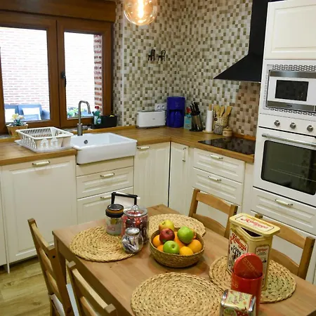 La Real Herreria * 마드리갈 데 라스 알타스 토레스